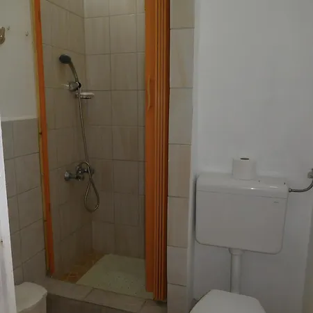 Napfeny Vendeghaz Apartment *