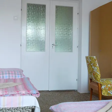 Napfeny Vendeghaz Apartment